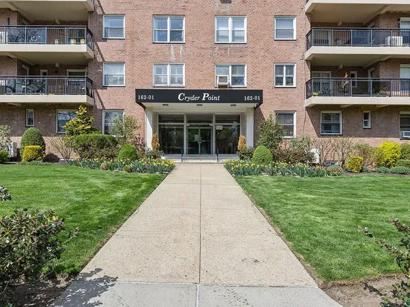 162-01 Powells Cove Blvd #5G, Whitestone, NY 11357