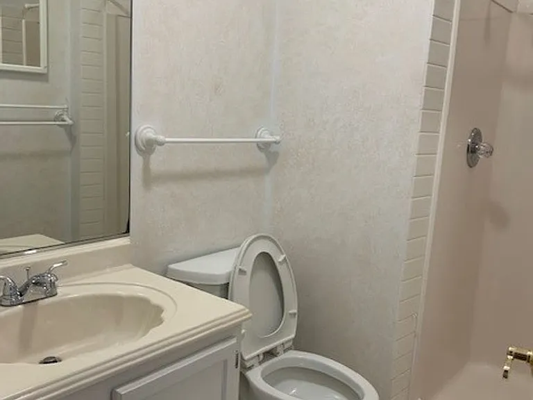 3800 Old Rosebud Ct #D — Photo 19