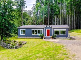 9487 Bucsit Ln NE, Bainbridge Island, WA 98110