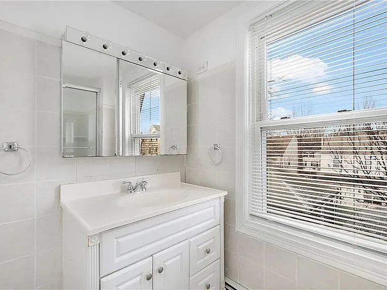 Upstairs Bathroom