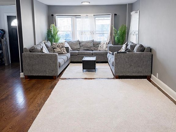 3rd image of 605 Garfield Ave