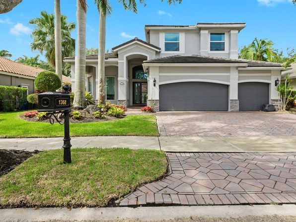 1368 Ginger Cir