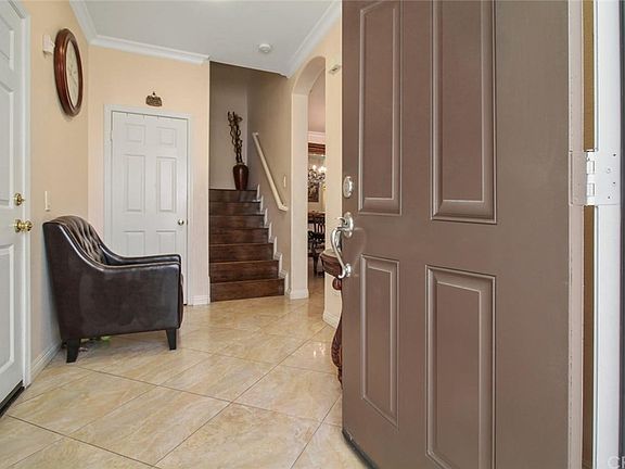 4th image of 9001 Owensmouth Ave Unit 35
