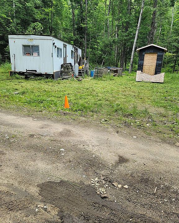 2nd image of 200 Shippee Rd