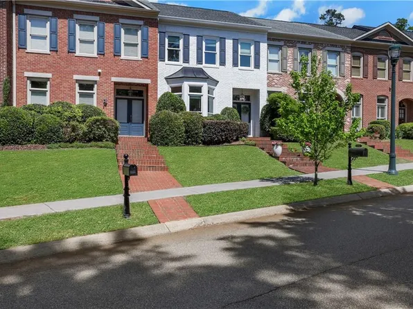 1542 Ridenour Pkwy NW, Kennesaw, GA 30152