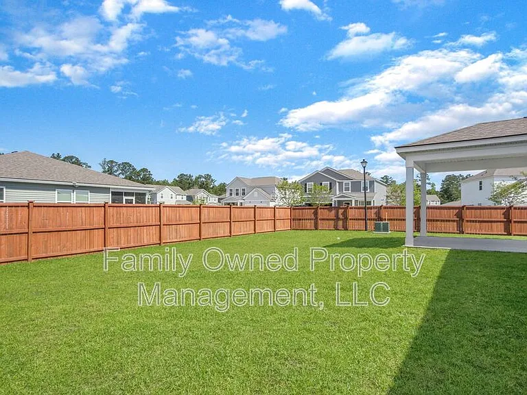 519 Donnas View Way — Photo 40