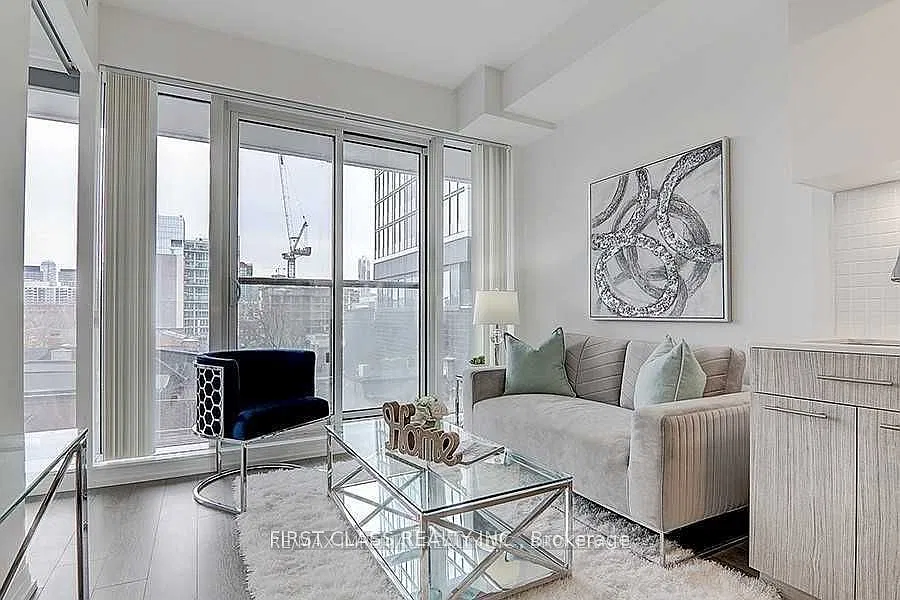 2 bed, $2,450 — Photo 3
