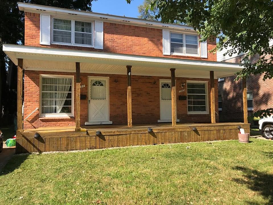 1st image of 1507 W Farnum Ave