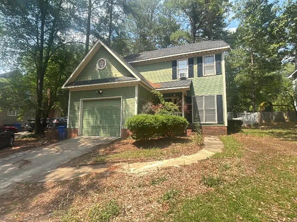808 Hilton Dr, Fayetteville, NC 28311