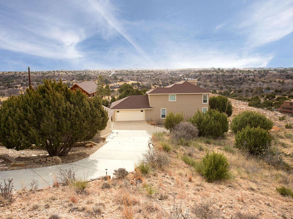 1st image of 123 Wild Plum Dr