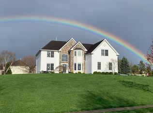 20 Music Mountain Blvd, Lambertville, NJ 08530