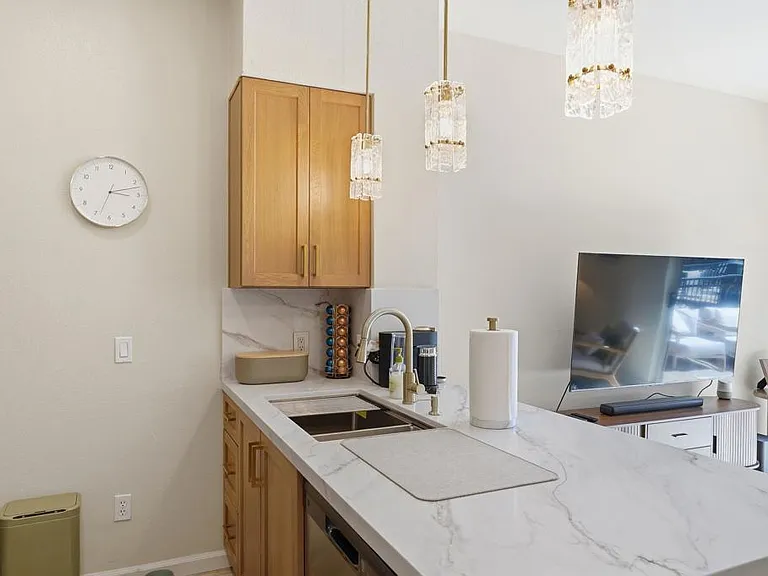 445 Island Ave #312 — Photo 20