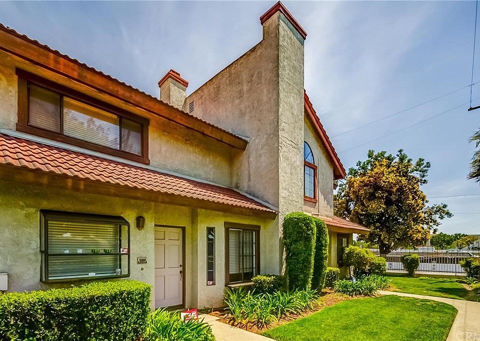 1st image of 105 Poxon Pl