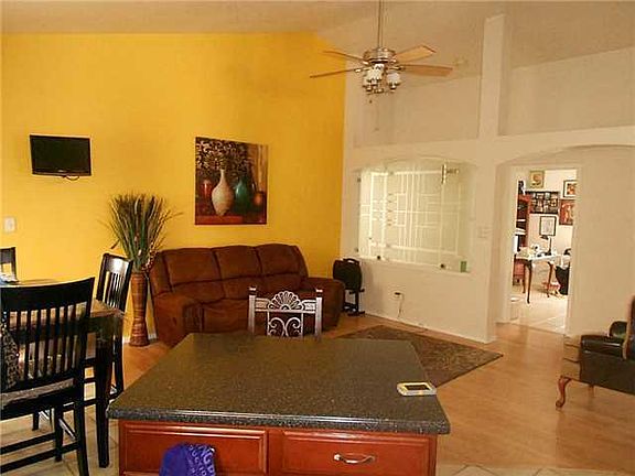4th image of 7132 Luz De Espejo Dr