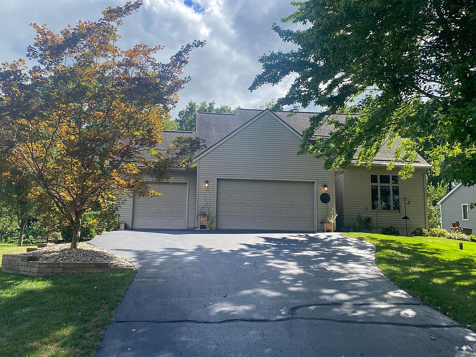 1st image of 2470 Woody Noll Dr #49002