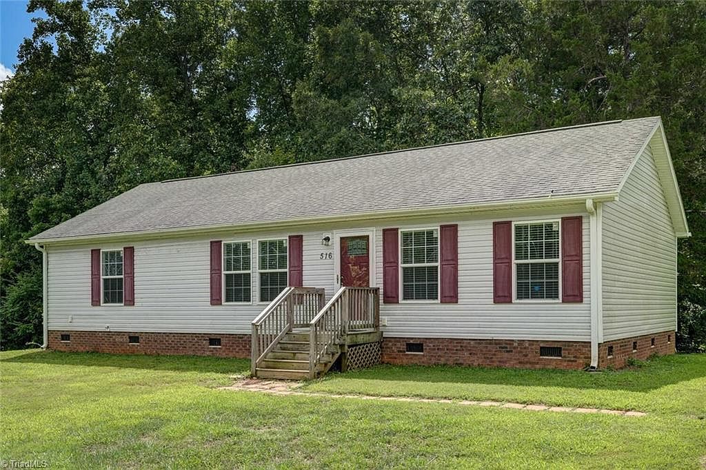 516 Harrison Crossroad Loop, Reidsville, NC 27320 Zillow