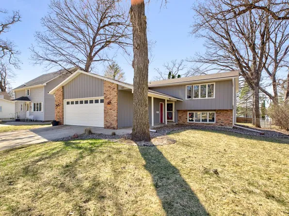 611 8th St NE, Waseca, MN 56093