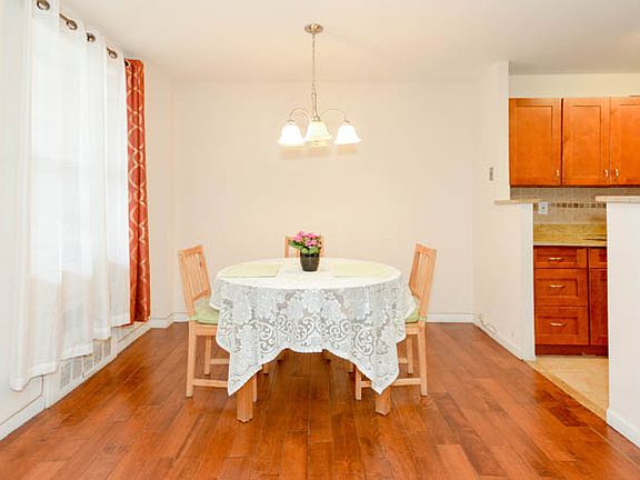 3rd image of 315 W 232nd St APT 1C