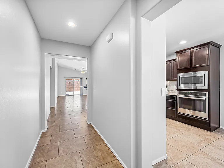 5032 S Curie Way — Photo 6