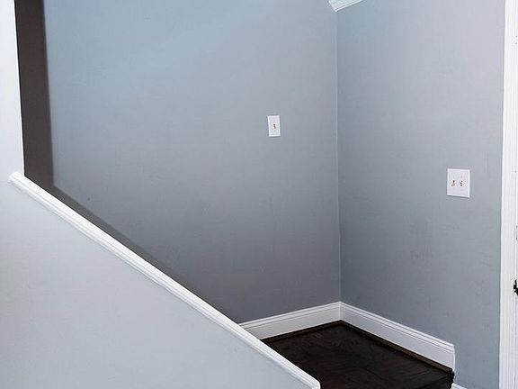 4th image of 8902 16th St #8902