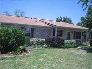 3rd image of 508 Dartmoor Ln