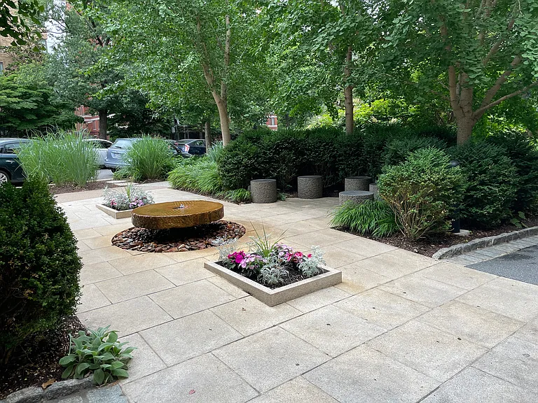 Building entrance area