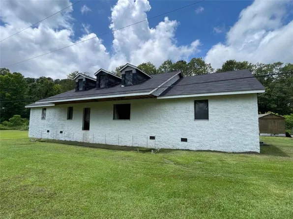 271 Cemetery Rd, Lyerly, GA 30730