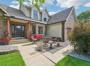 9243 Hillsboro Way, Savage, MN 55378