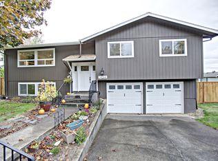 14264 SE Holly View Ter, Damascus, OR 97089