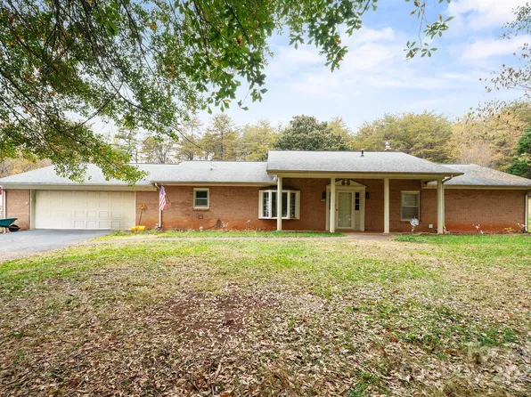 5260 Rifle Range Rd, Conover, NC 28613