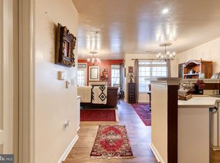 400 Symphony Cir UNIT 230, Cockeysville, MD 21030