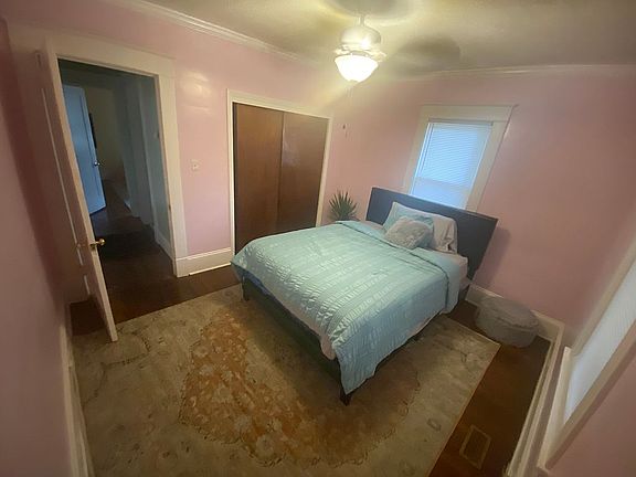 2nd image of 1119 Caldwell St