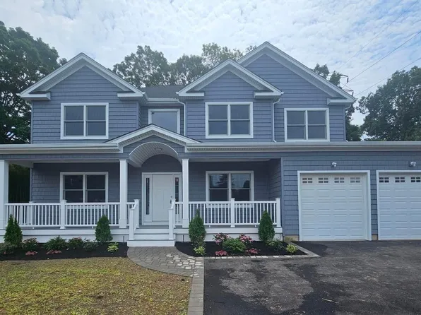 56A Colonial Street, East Northport, NY 11731