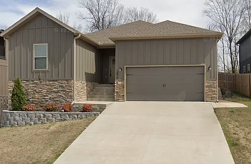 2616 N Justin Dr #B Photo 1
