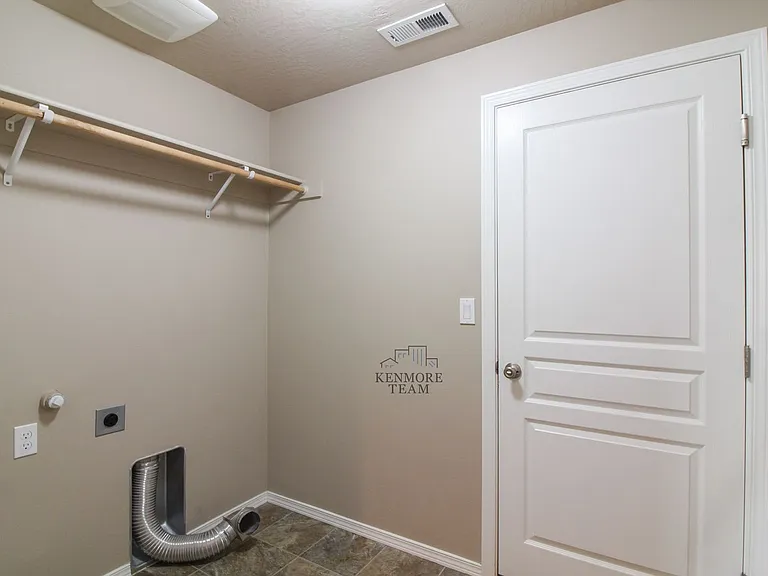 6101 Turf Paradise Dr — Photo 16