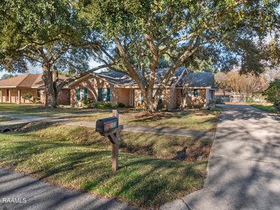 203 Pontalba Dr, Lafayette, LA, 70503