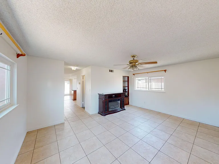 15569 Esther St — Photo 8