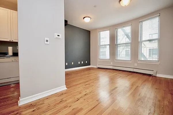 Rented by Citi Habitats | media 11