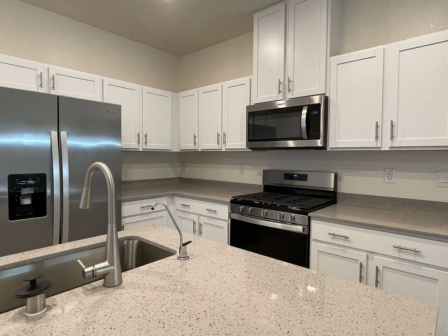 4710 Arctic Cliffs Ave — Photo 3