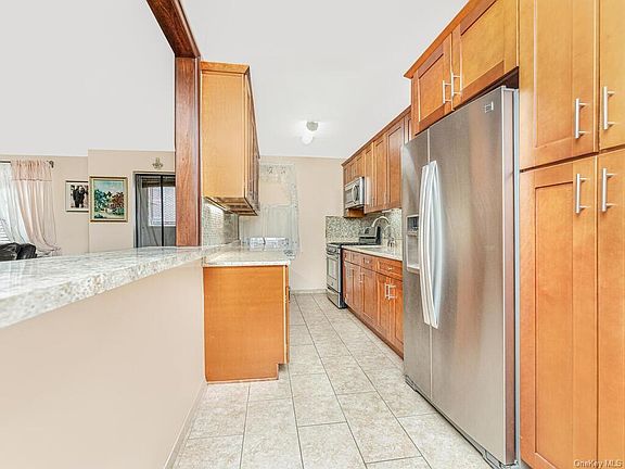 5th image of 2630 Kingsbridge Ter APT 4H