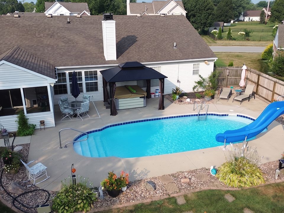 1st image of 788 Weeping Way Ln