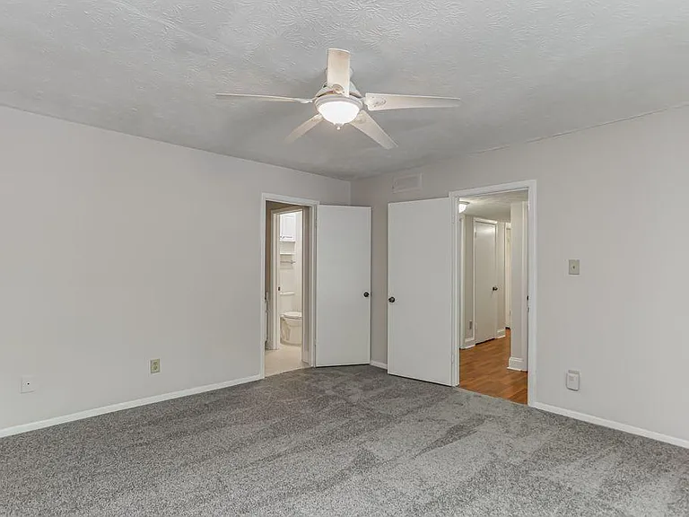 115 Tuxworth Cir — Photo 13