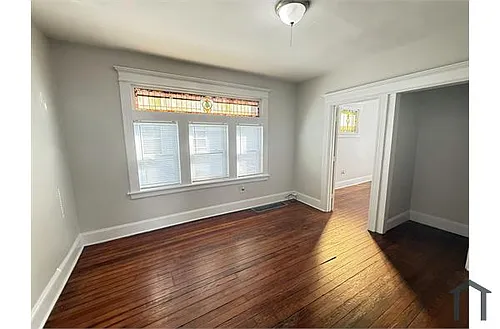 111 Smith St Photo 1