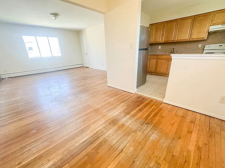 148 N 22nd St #1 — Photo 12