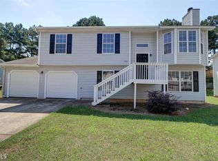 2080 Lown Farm Ln, Lithonia, GA 30058