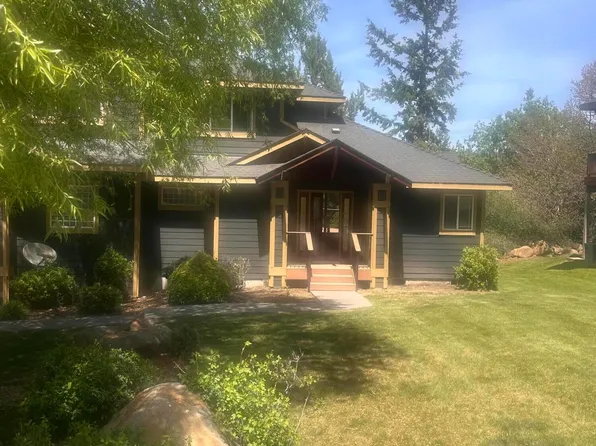 4815 Falcon Dr, Klamath Falls, OR 97601