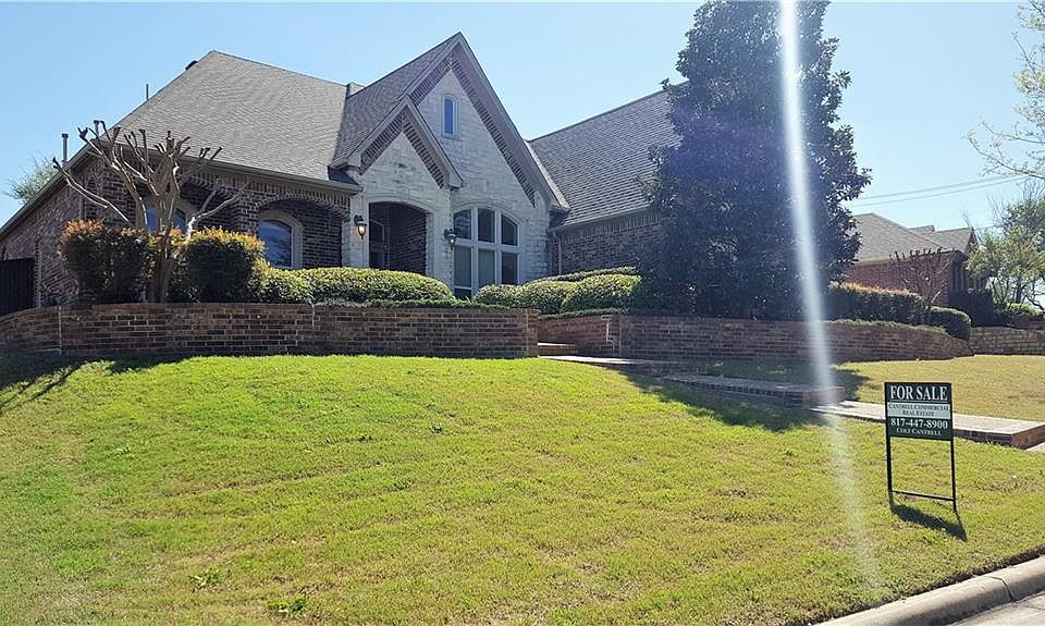 1st image of 7 Crestlake Ct