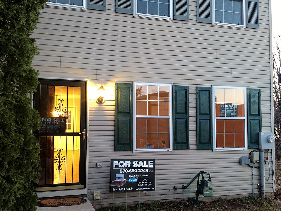 1st image of 17 Oxwood Cir