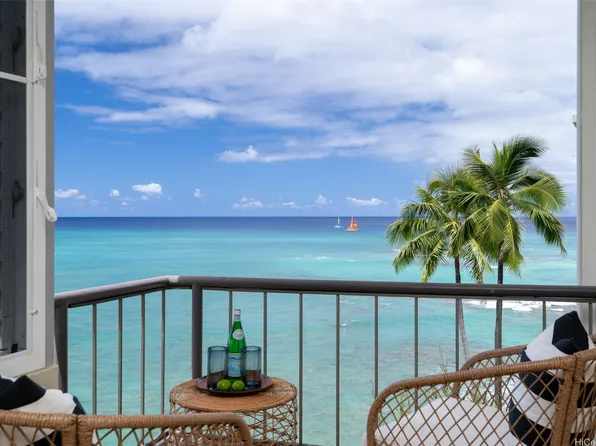 2943 Kalakaua Ave APT 707, Honolulu, HI 96815