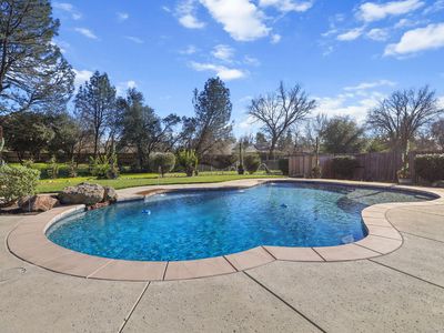 6323 Oxbow St, Redding, CA, 96001